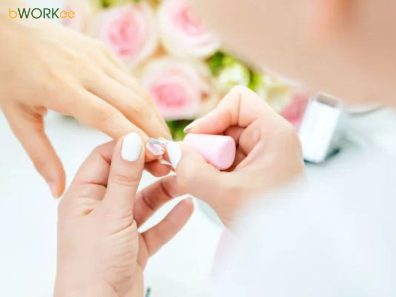 Thu nhập nghề nail ở Việt Nam trong 1 tháng bao nhiêu?