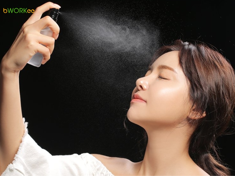 Bước 11: Xịt Khoáng