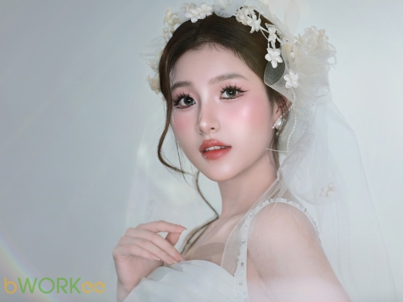 Bảng Giá Và Dịch Vụ Tại Kamy Make Up Academy: Đa Dạng Và Chất Lượng