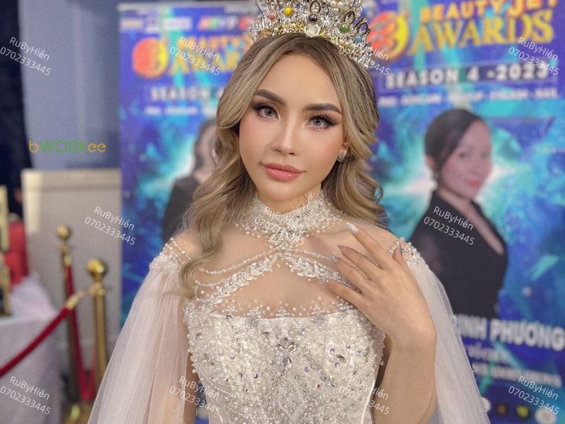 Khám phá các Dịch vụ "Đỉnh" tại Make up Ruby Hiền