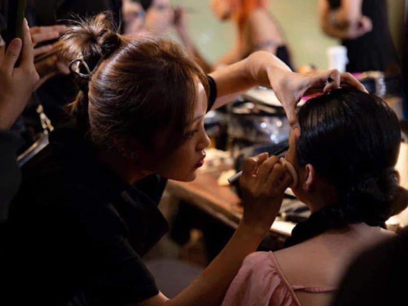 Yueyi makeup studio