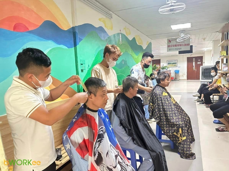 Dịch vụ cắt tóc tại nhà của Bworkee