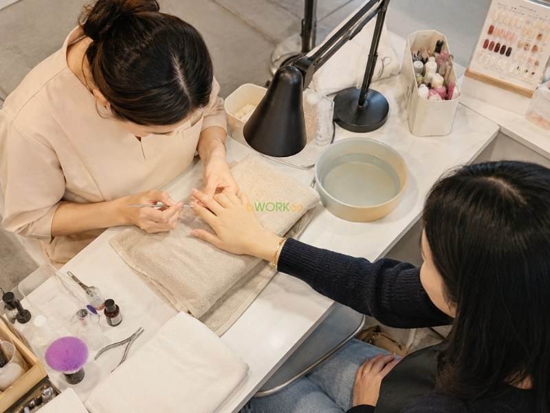 Tổng quan về dịch vụ l&agrave;m nail tận nơi phường Di&ecirc;n Hồng