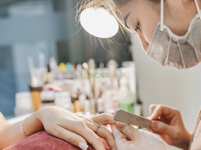 Dịch vụ chăm sóc da tay và da chân tại nhà