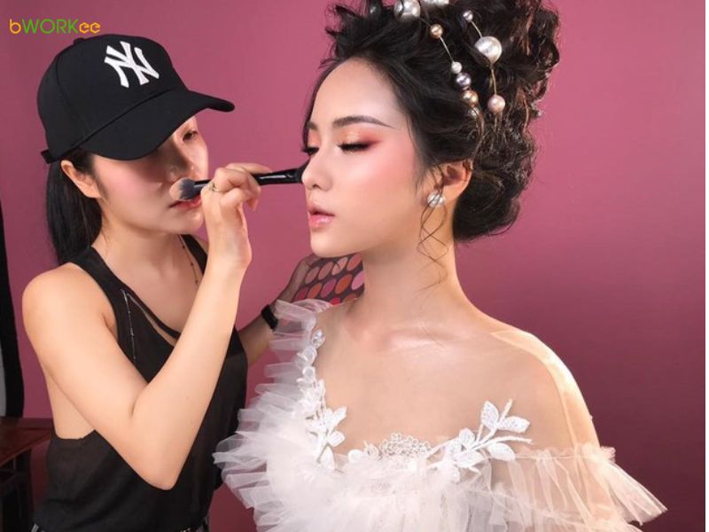 Chuyên Gia Trang Điểm Hạnh Lâm Makeup