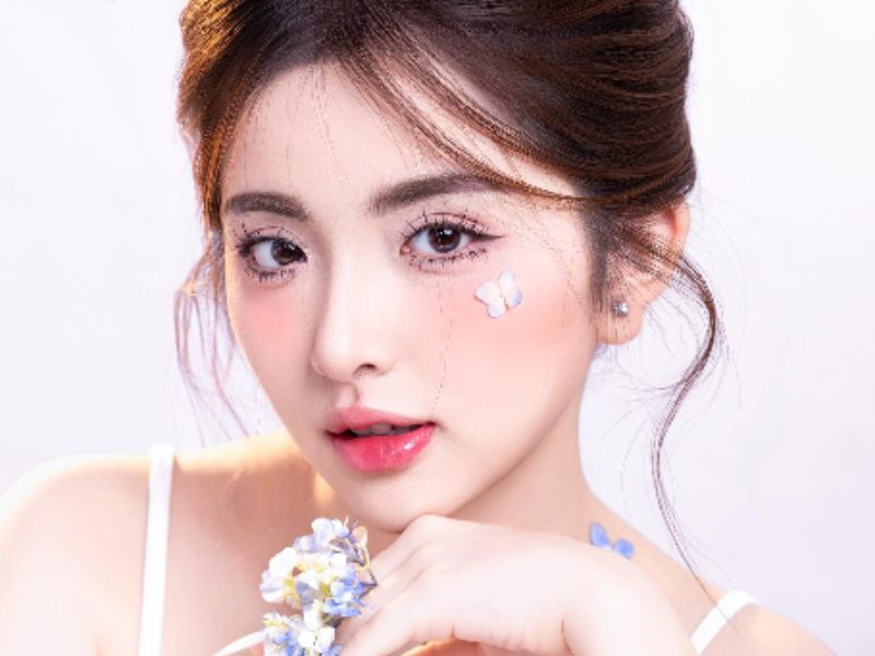 Ngọc Linh Makeup & Academy