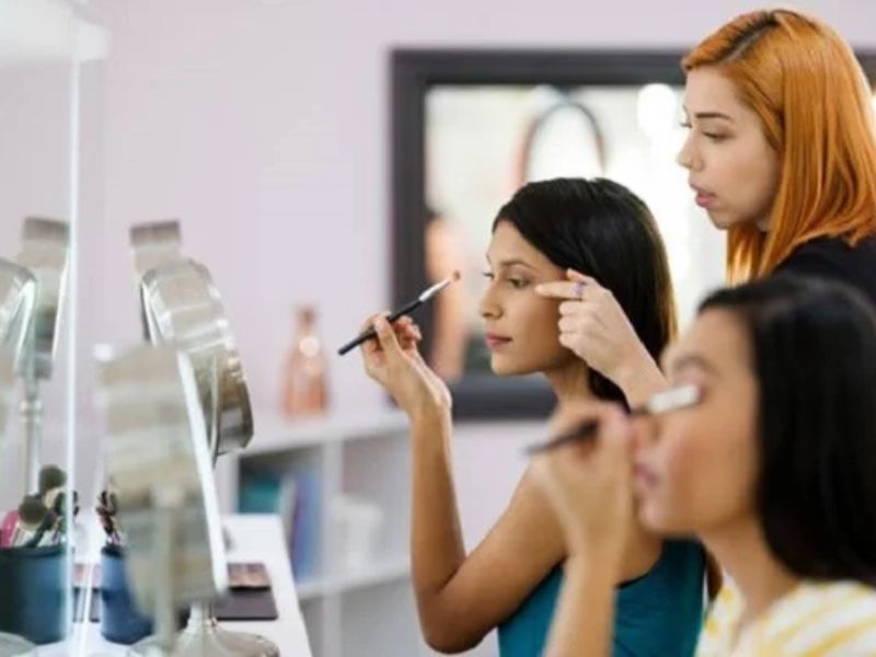 Dịch Vụ Trang Điểm Tại Nhà Quận Bình Tân Chất Lượng Tại TP.HCM