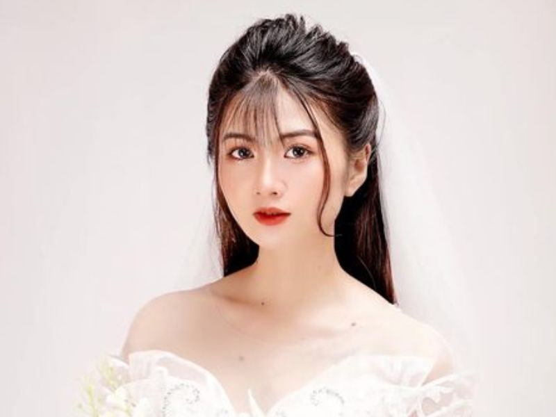 Ruby MakeUp & Beauty