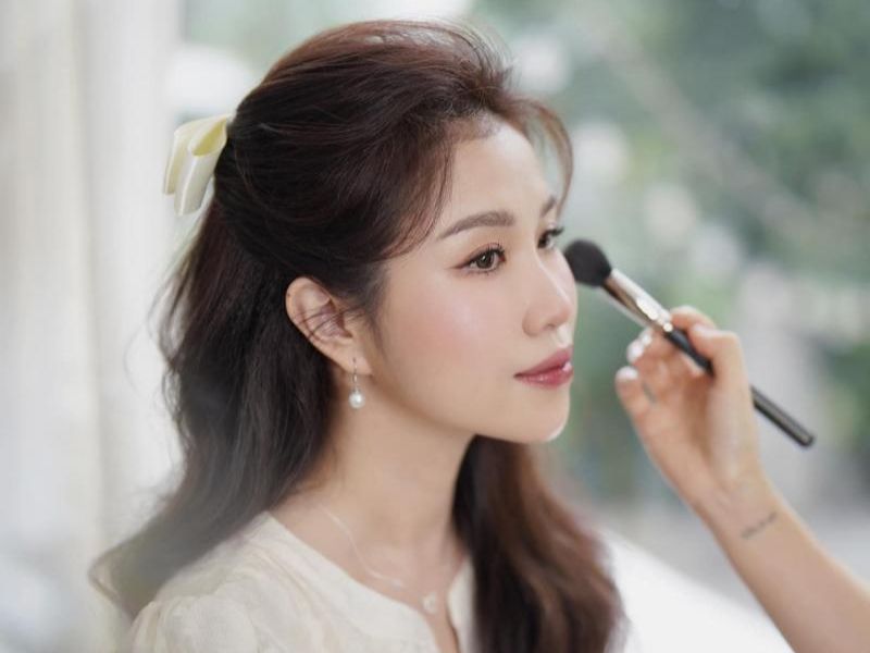 Nhật Nguyệt Makeup