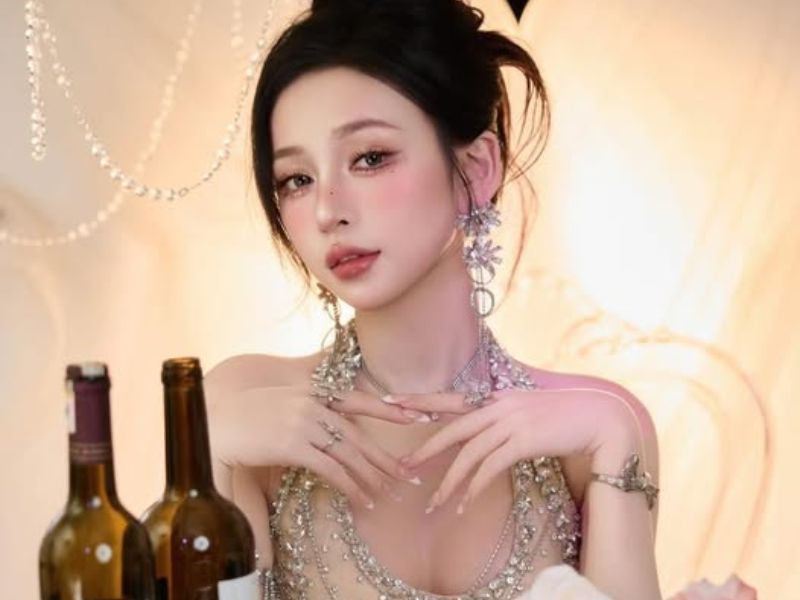 Mèo Makeup
