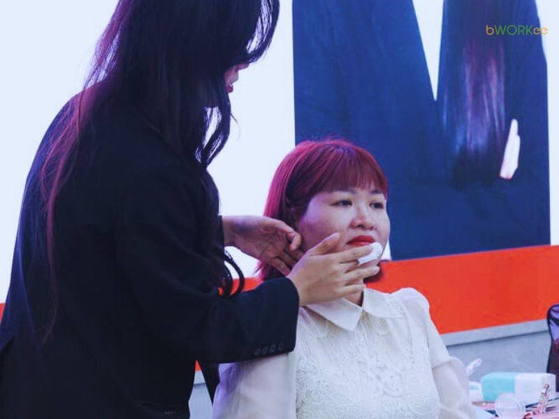 Các dịch vụ mà bạn sẽ được trải nghiệm tại Personal Makeup của Hanh Ngoc Phan