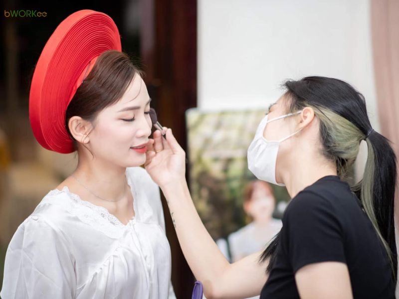 Lý do nên sử dụng dịch vụ makeup tại nhà Phường Thông Tây Hội
