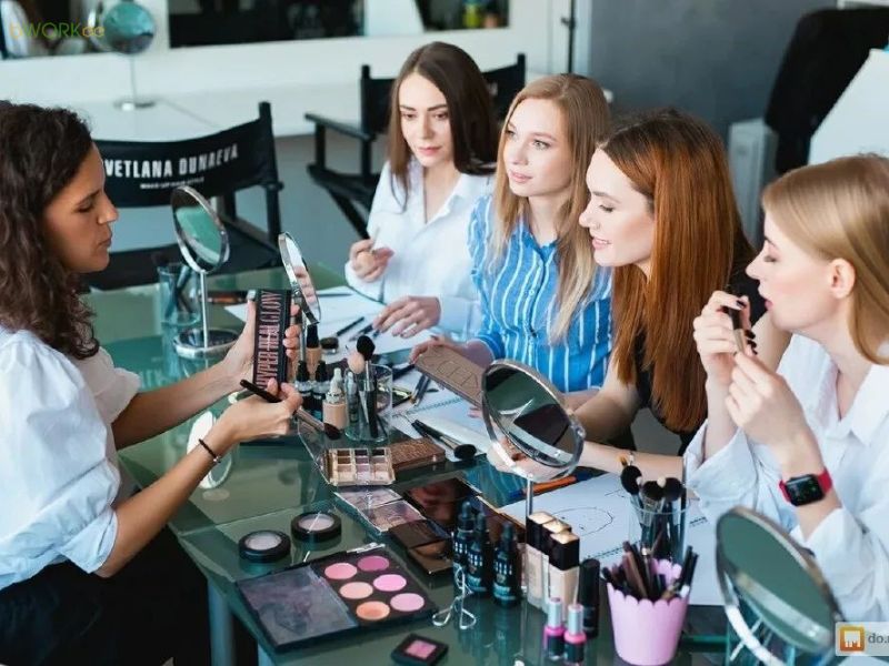 Nền tảng dịch vụ trang điểm tại nhà đẹp Phường An Hội Đông