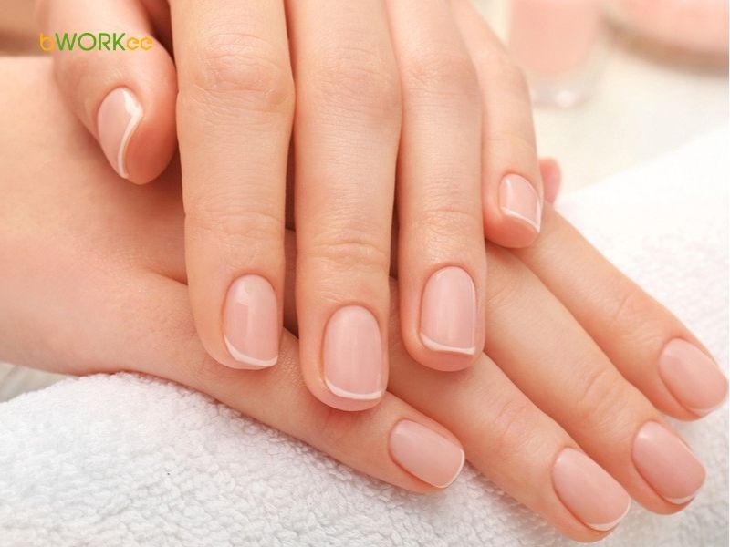 Hướng dẫn cắt móng tay giữ lại phần trắng (đầu móng)