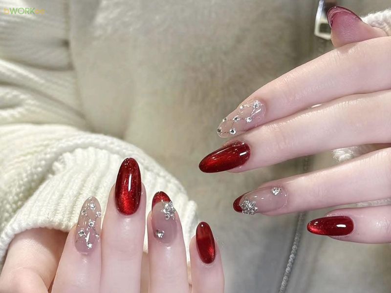 Hướng dẫn đặt lịch làm nail tại gia huyện Bình Chánh nhanh chóng