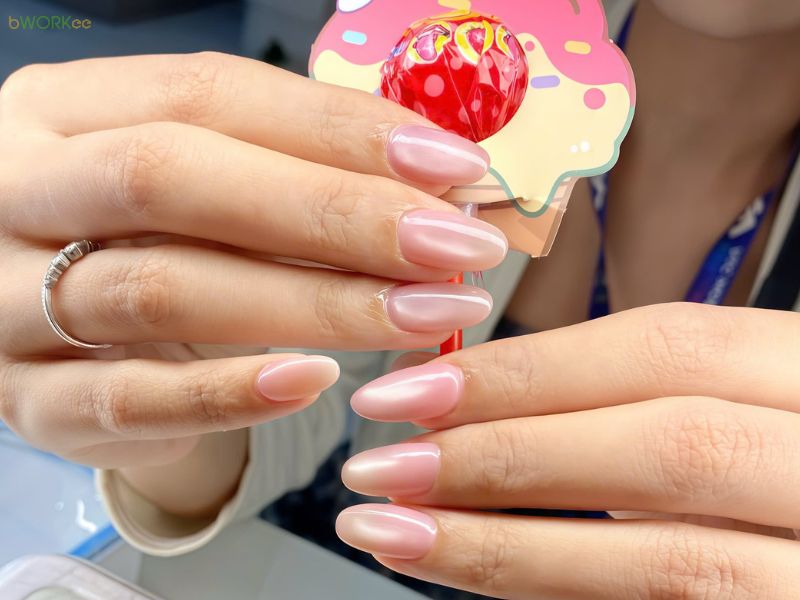 Hướng dẫn đặt lịch làm nail tại gia quận 11 nhanh chóng