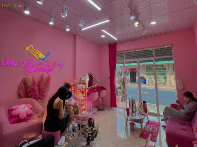 Tiệm Nails Màu Hồng